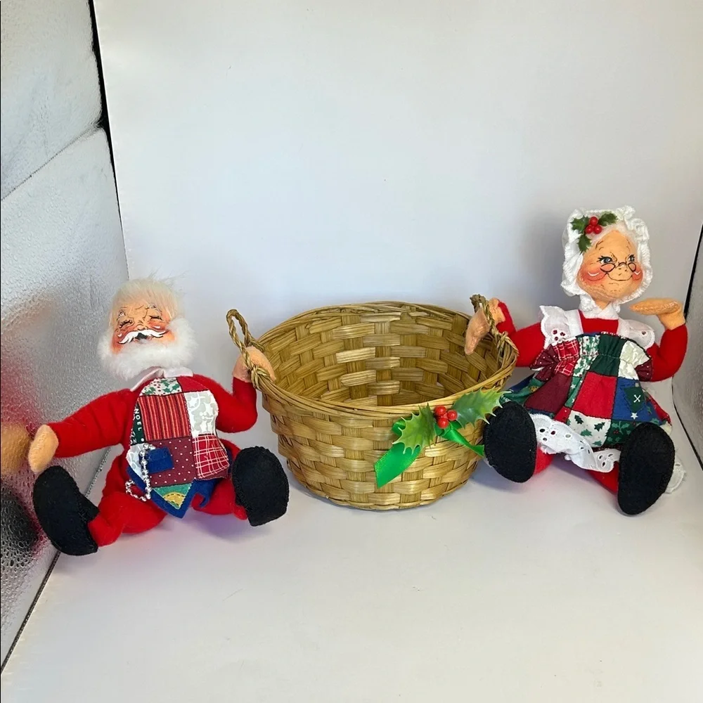 Annalee charming santa